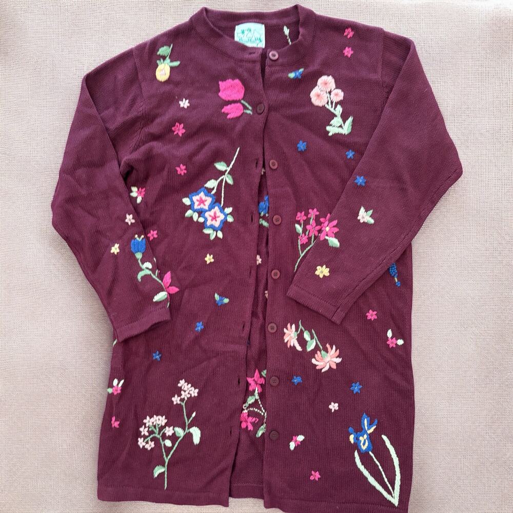 Vintage Embroidered Long Cardigan Knit Floral Maroon Size Small